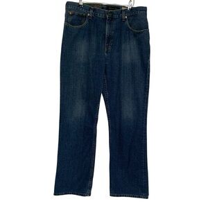 Cremieux Premium Denim Jeans men’s 36/32 crafted with quality cotton denim